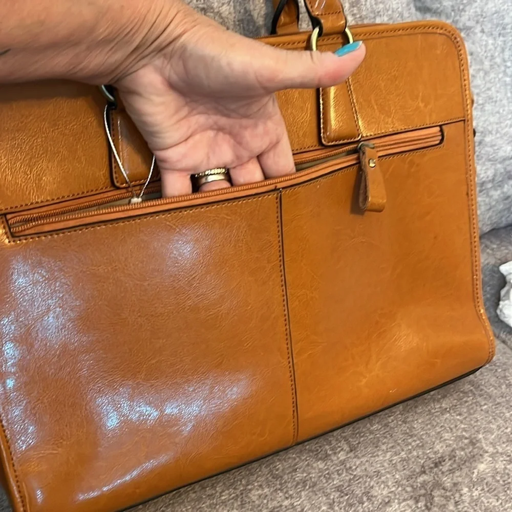 All leather laptop briefcase large shoulder strap and pockets new